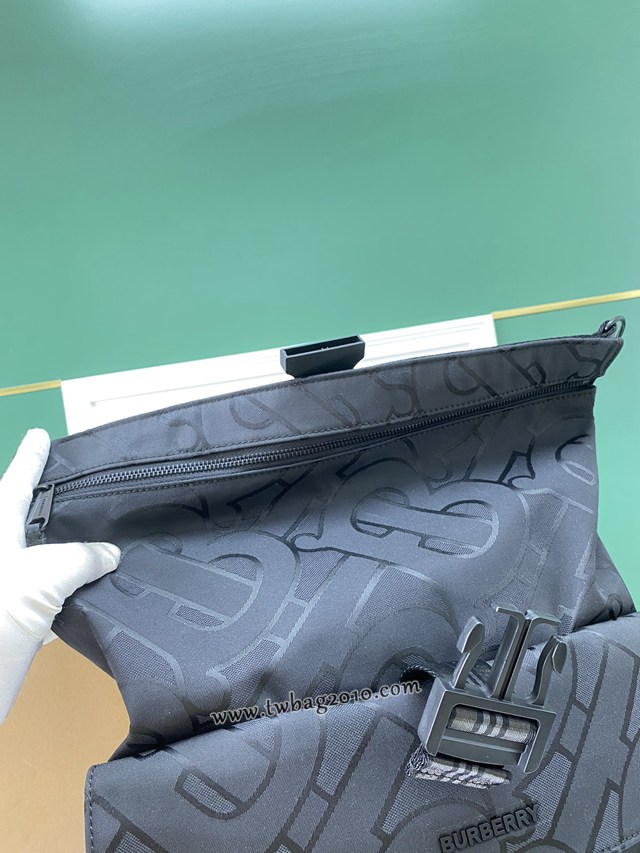 Burberry專門店新款男士雙肩包 巴寶莉Thomas Bur專屬標識圖案提花尼龍布背包 yxb1310